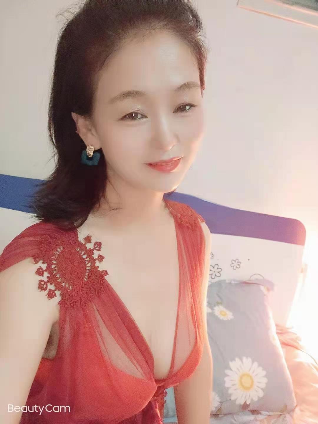 金牛熟女 第1张