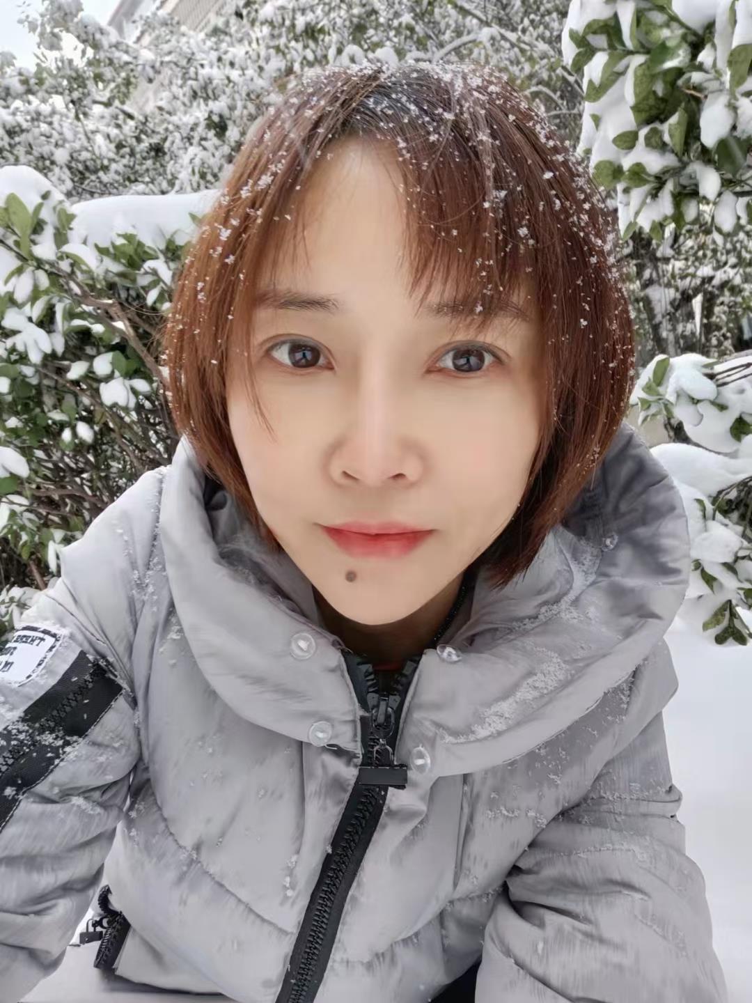 极品蜂腰，瑜伽女。 第2张