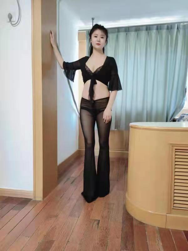 眉清目秀小妞 第2张