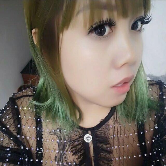 丰满的兼职女 第1张