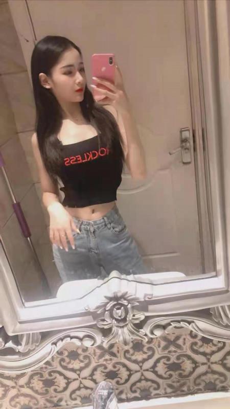 城阳区娇小可人的妹子 第1张