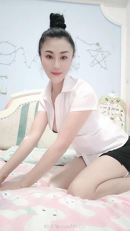 佛山良家东北少妇 第4张