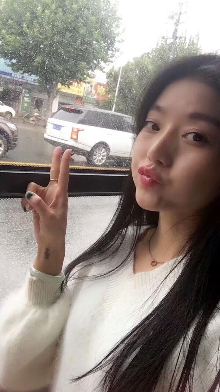 重庆妹子涵涵 第1张