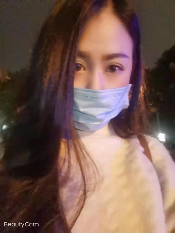 蛟龙港海滨城的楼凤妹子 第2张