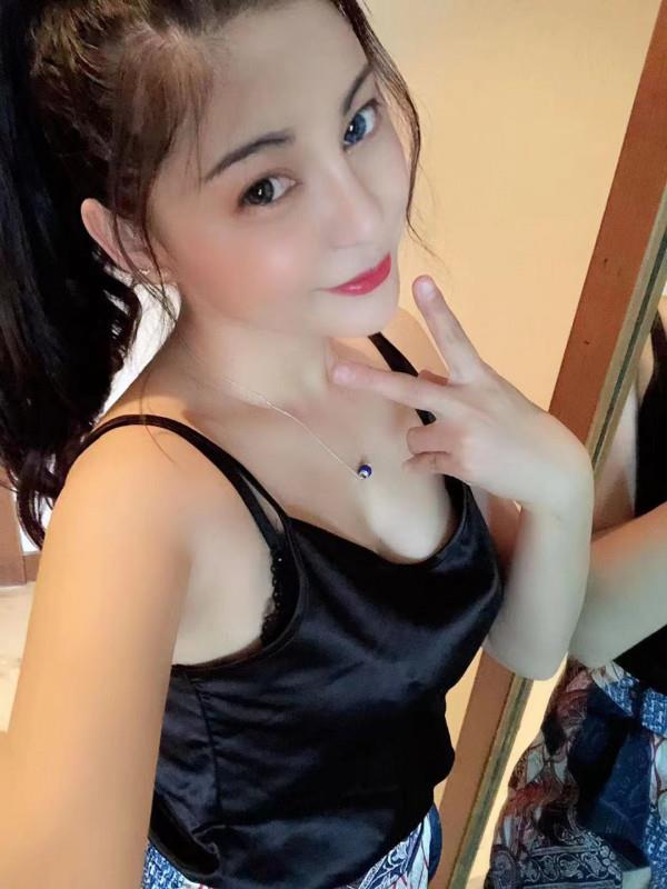 艾米混血颜值 第4张