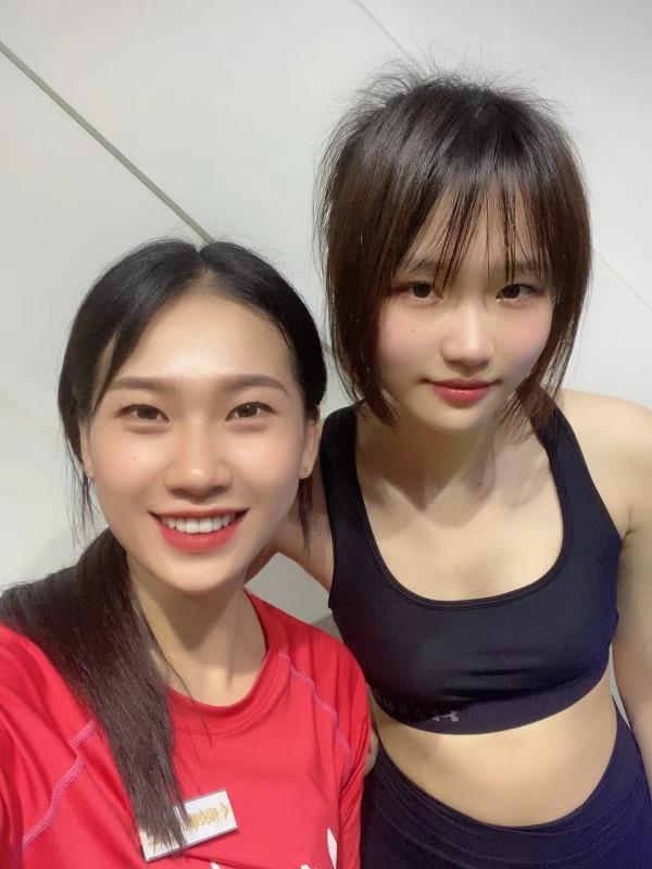 验证健身美女 第1张