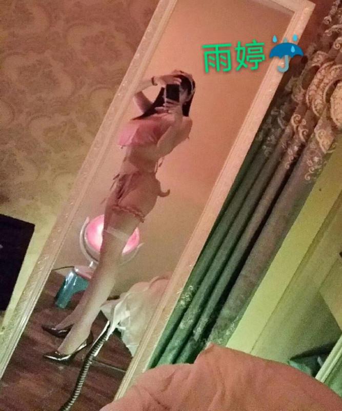 身材爆好的绵阳妹子 第4张