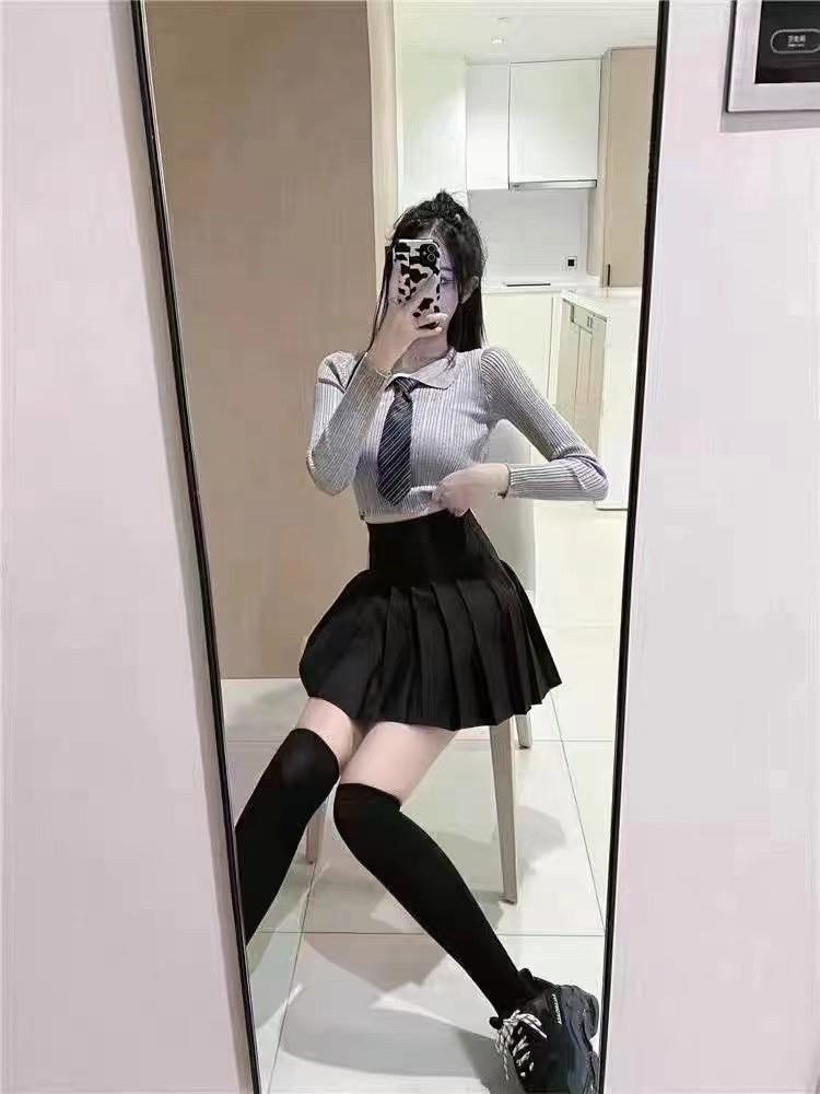 朵朵刚成年 第2张
