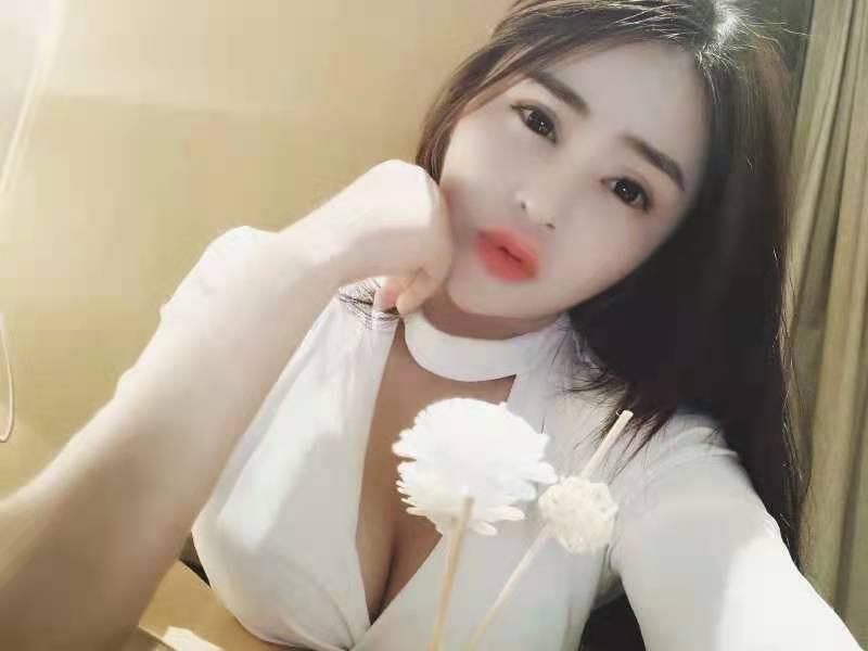 大波高妹思思 第2张