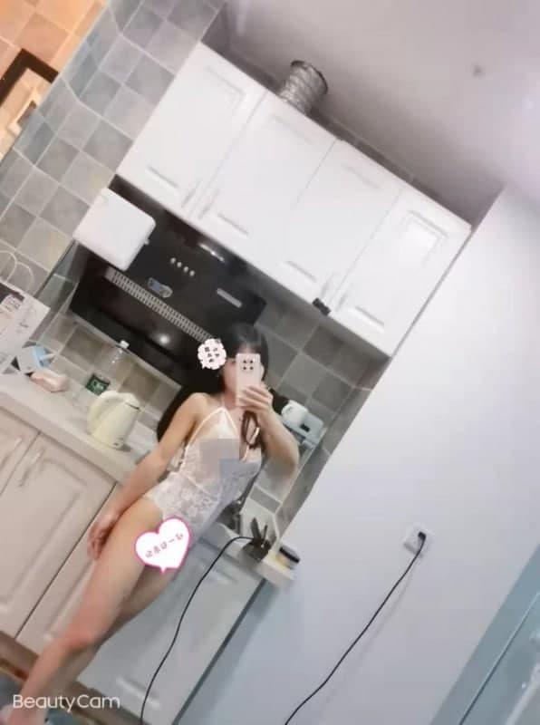 雨花区性感小辣妹 第1张
