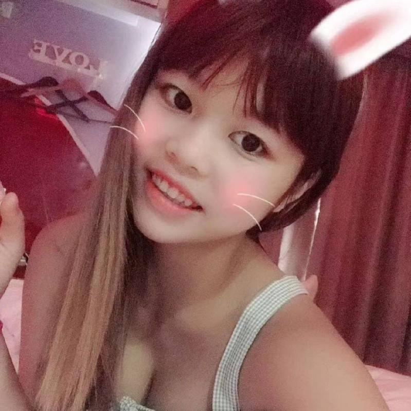 钟村小萝莉 第1张