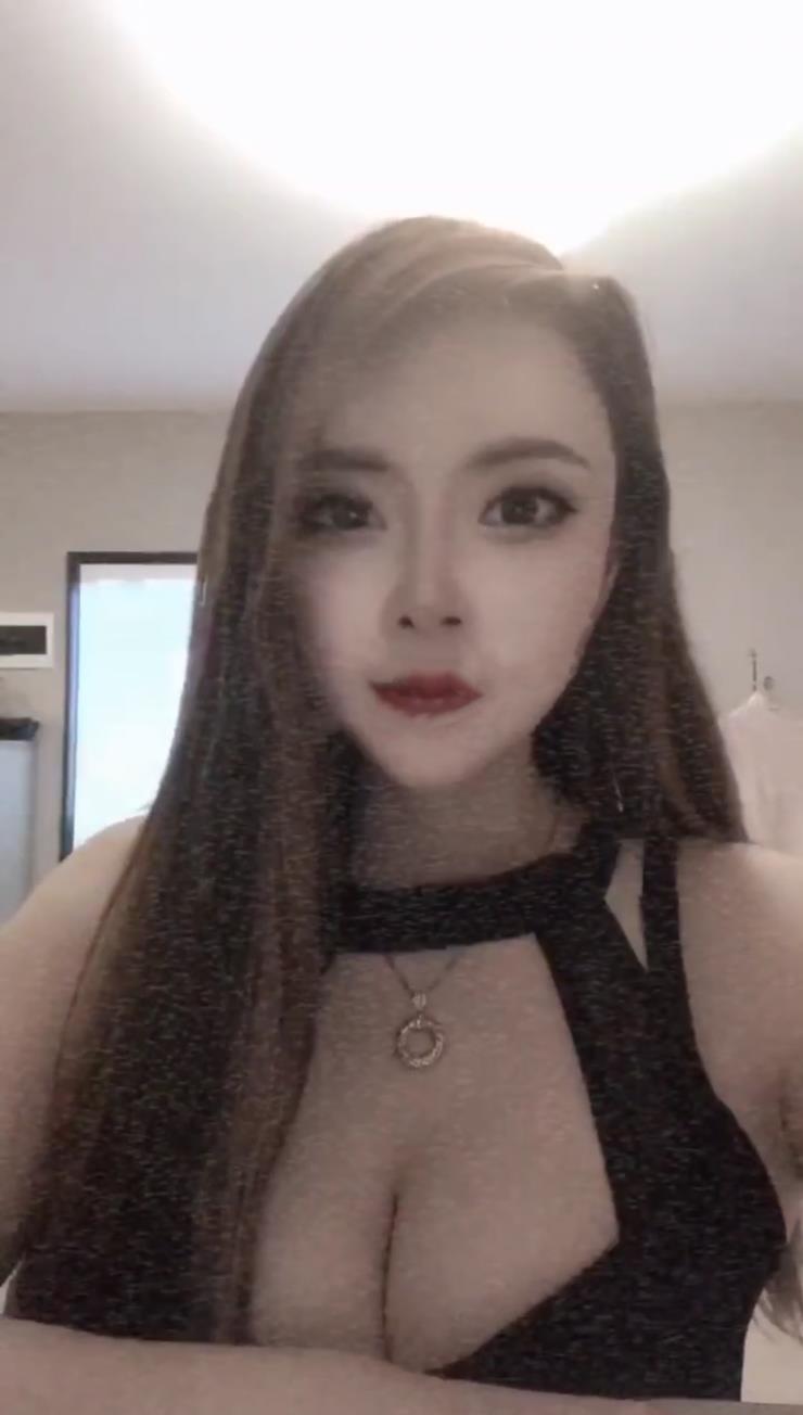 南京服务系颜值妹子 第2张