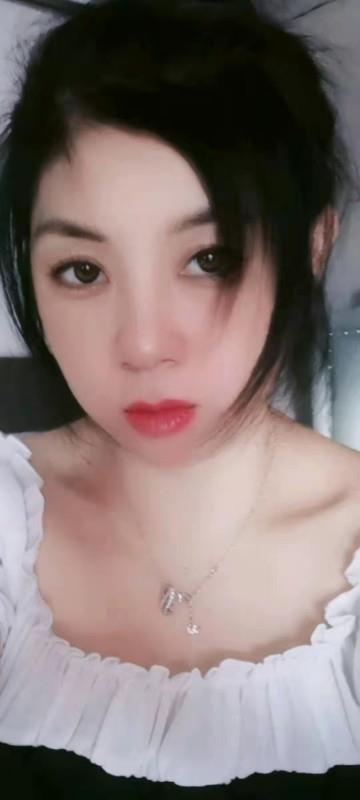 福州万达广场熟女 第2张