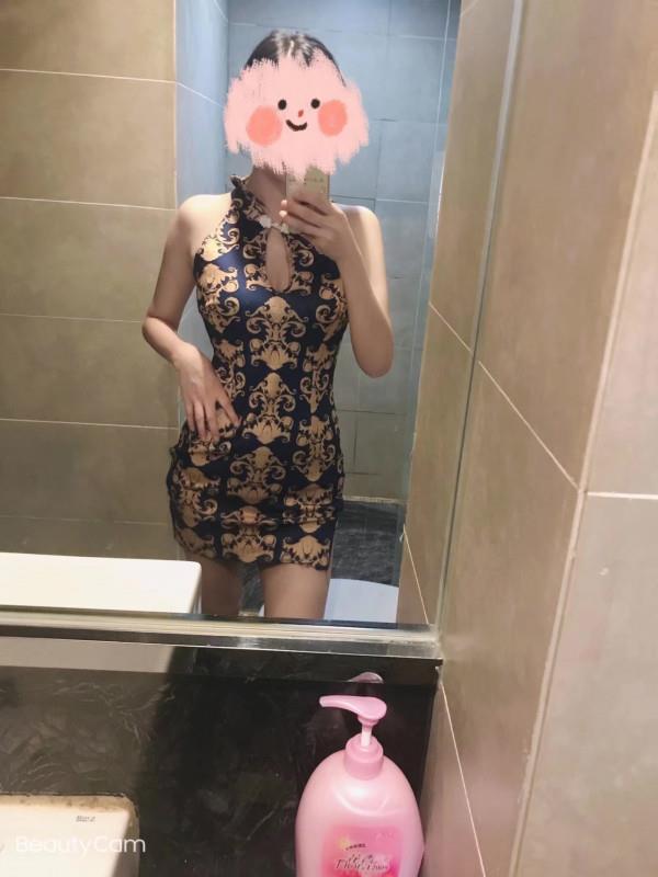 天府三街170妹子 第2张