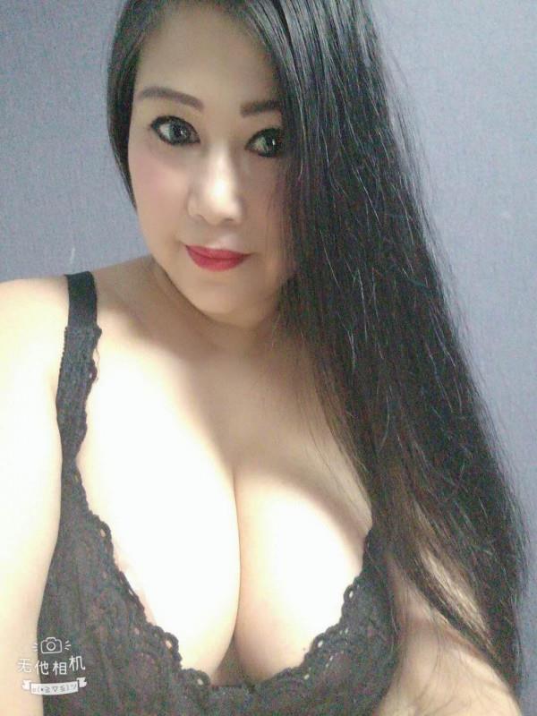 静安大奶熟女千媚 第2张