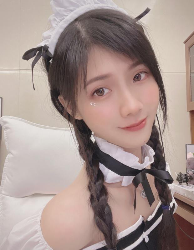 清纯小美女 第1张