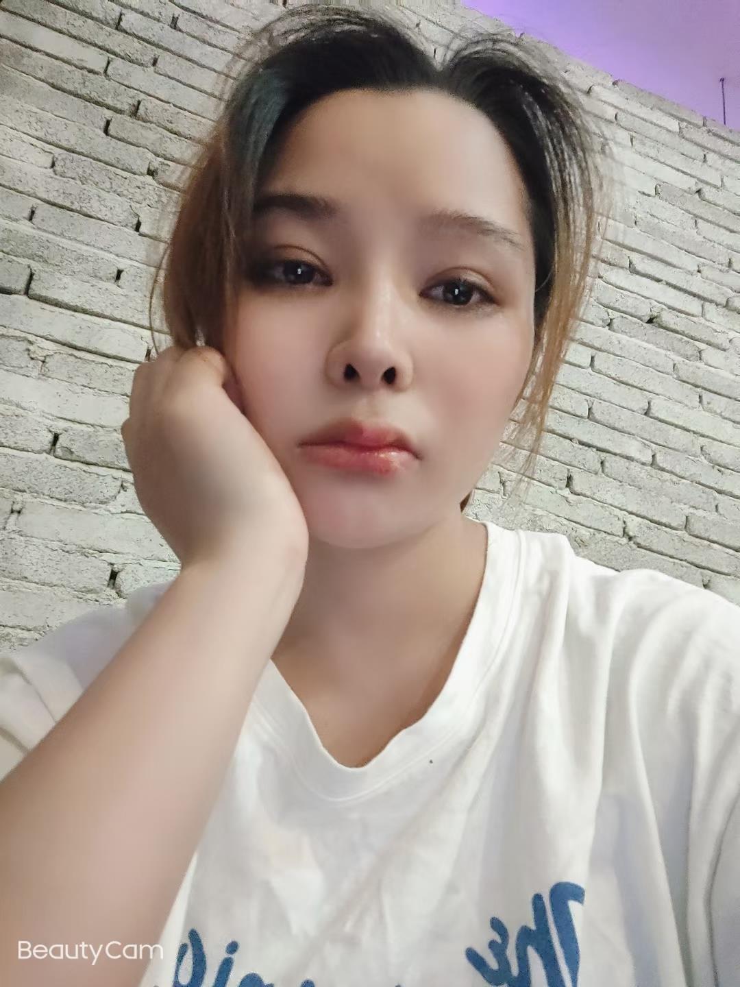 韶关妹子 第1张