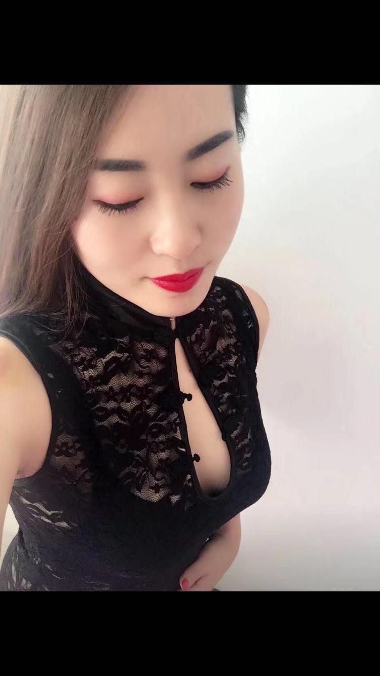 大奶少妇丽丽 第2张