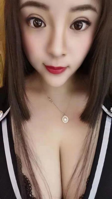 龙岗爱联大奶晴儿 第2张