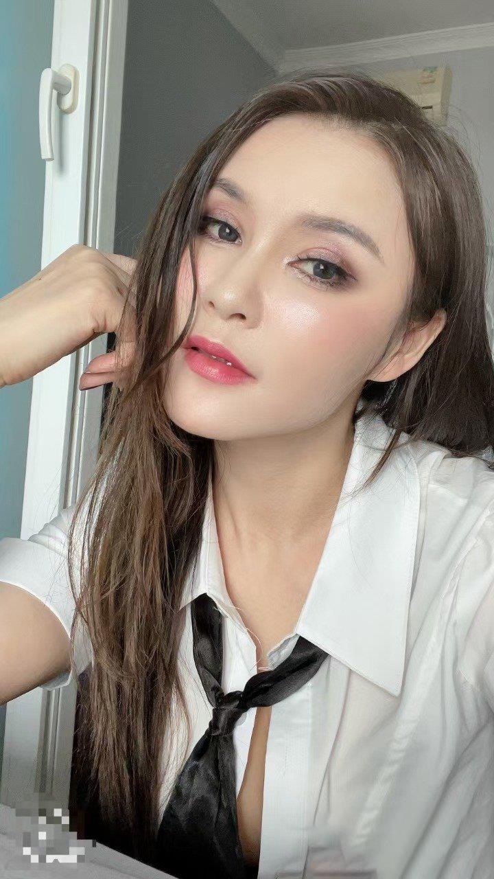 岗厦骚女曲末 第1张