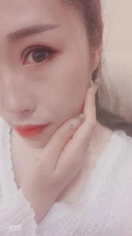 瘦瘦高高小美女 第1张