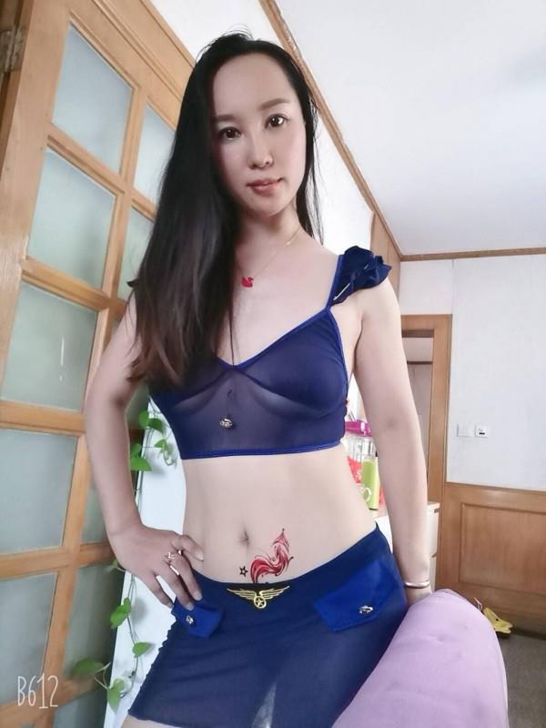 苜蓿园熟女 第1张