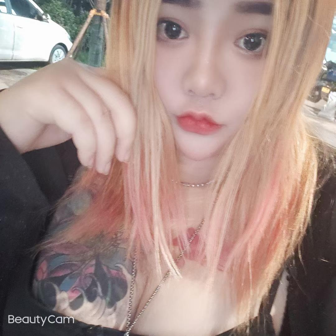 济南丰满卡戴珊小妹 第1张