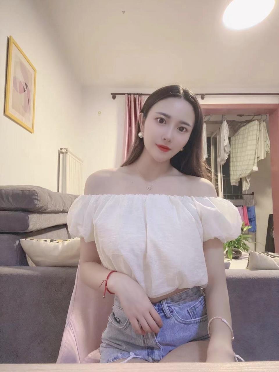丰台纪家庙性感美女冰冰 第3张