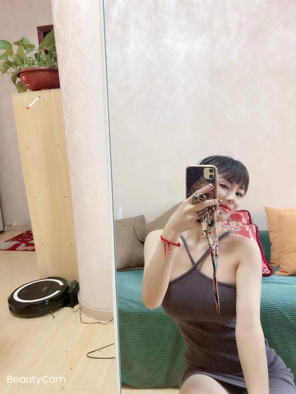 性感小妹身材很好 第1张