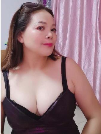 熟女蔷薇叶子 第2张