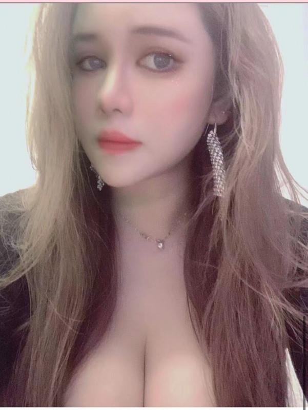混血巨乳 第1张