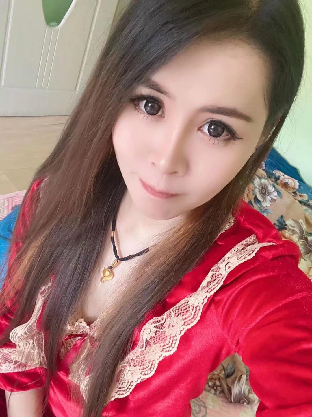 最近很火的倾城 第2张