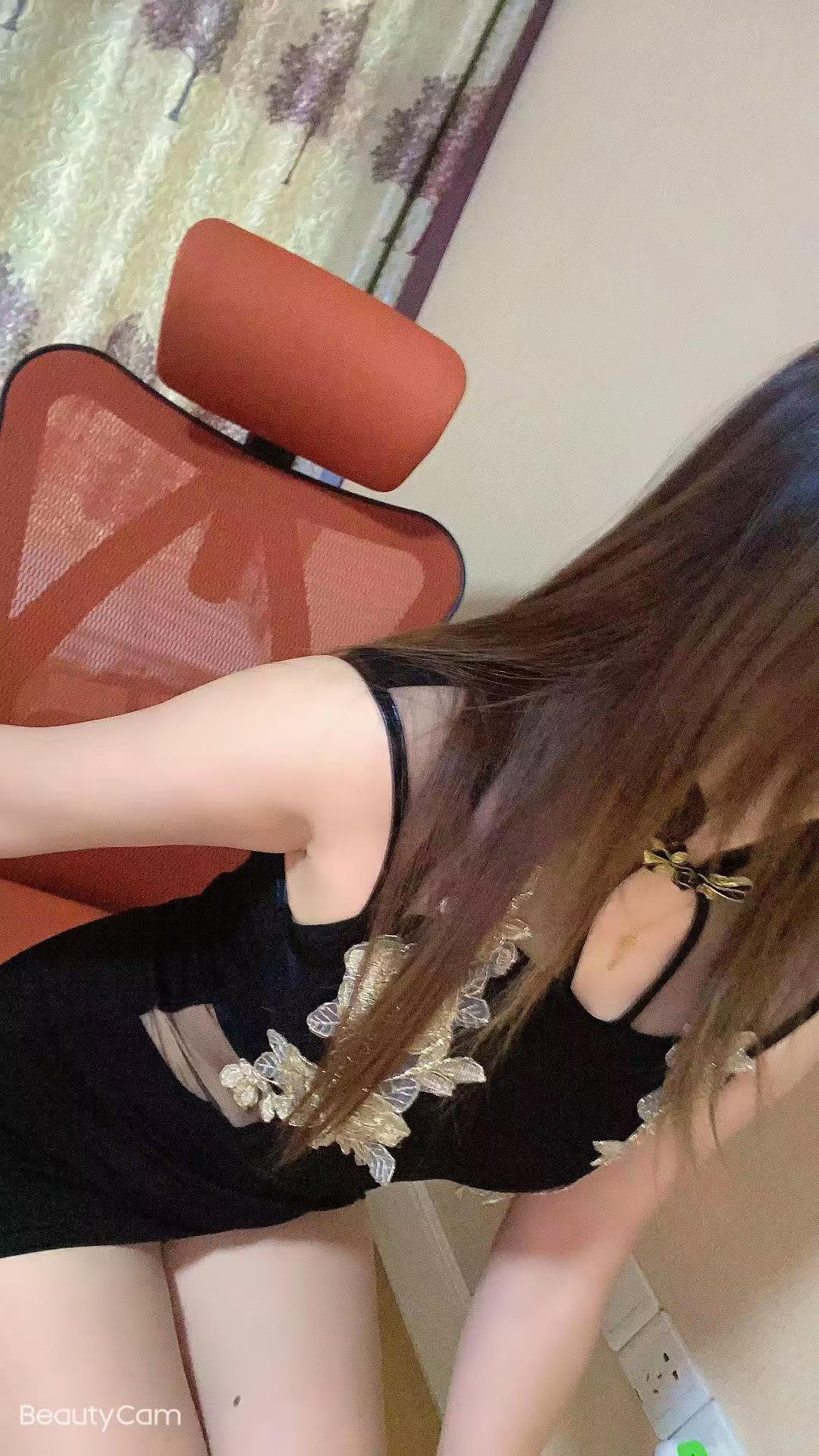 杭州阿美服务系娇小妹子 第2张