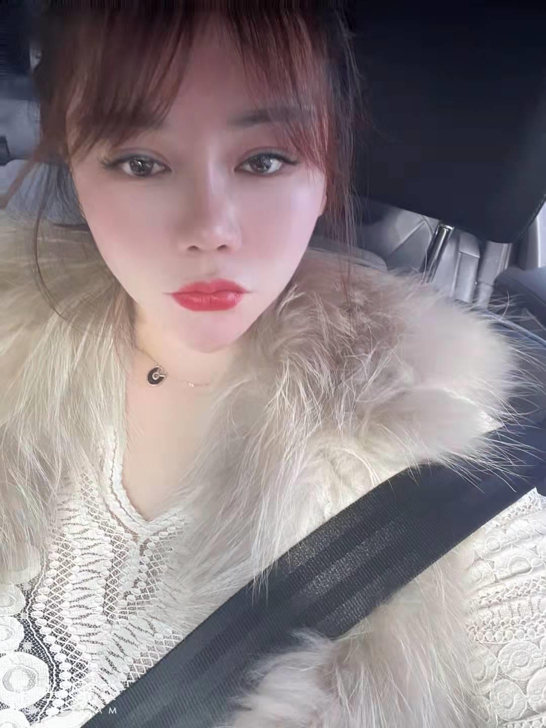 芜湖的小姐姐 第1张