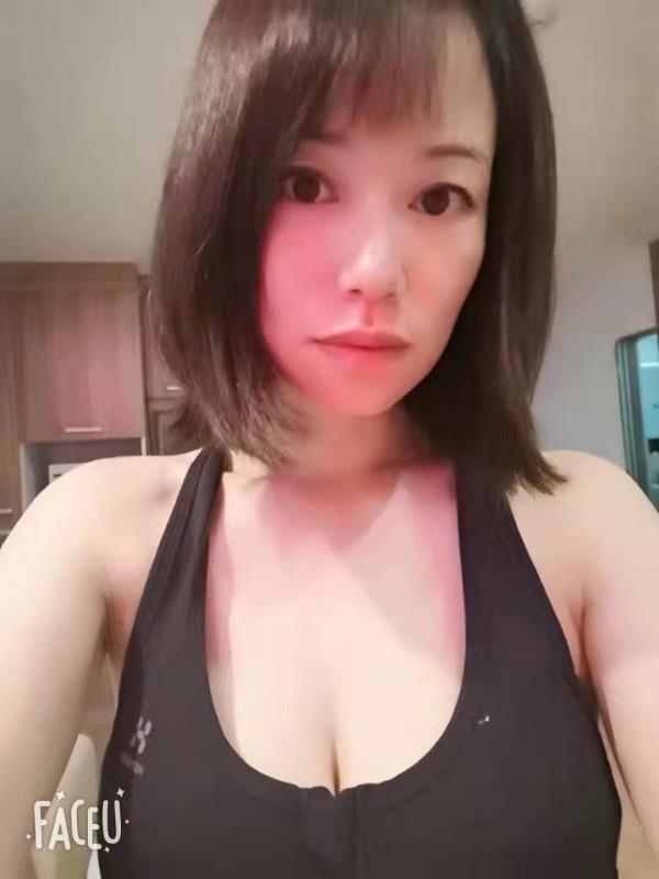 荔湾区大胸少妇 第1张