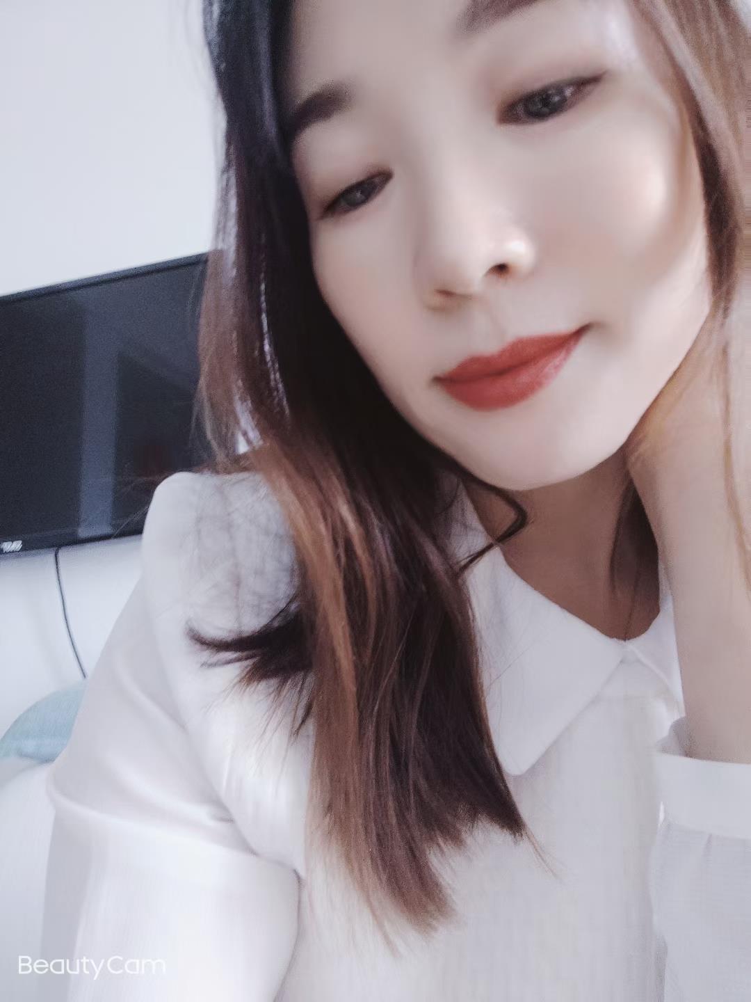 开发区落雨，温柔熟女 第1张
