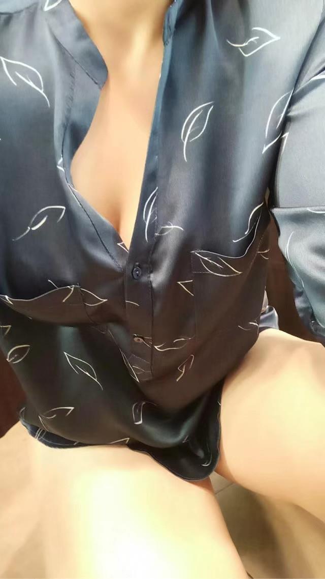 望京悠乐汇美女 第1张