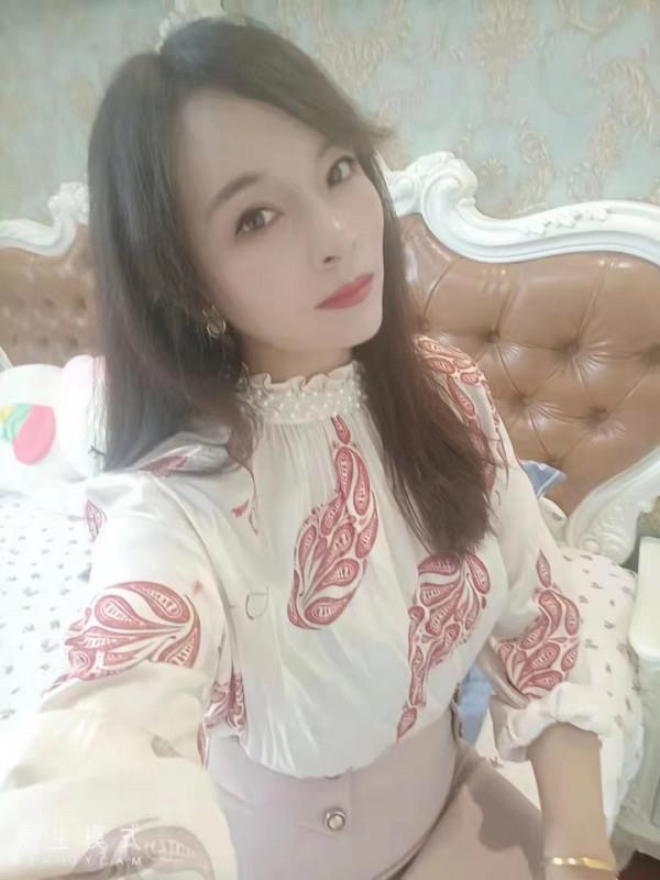 印象城熟妇 第2张
