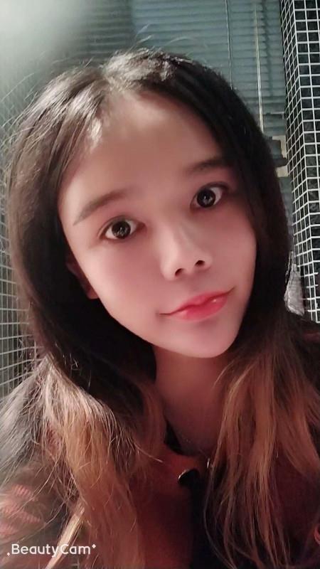 口活不错的美女 第1张