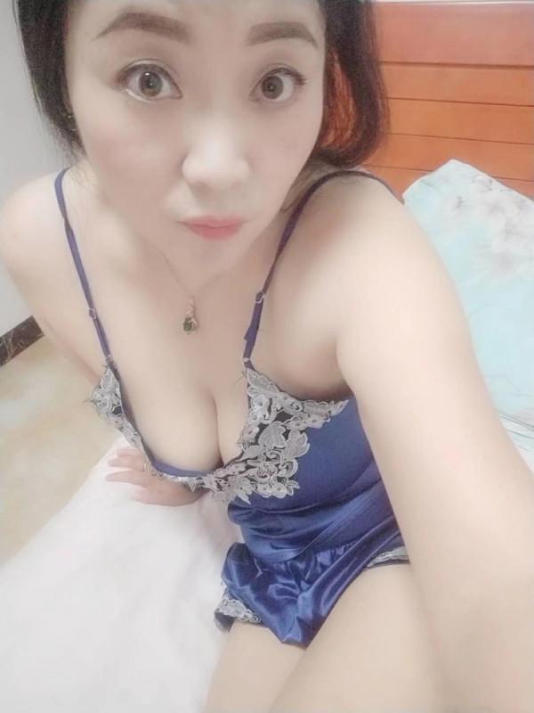 80后熟女人妻 第2张