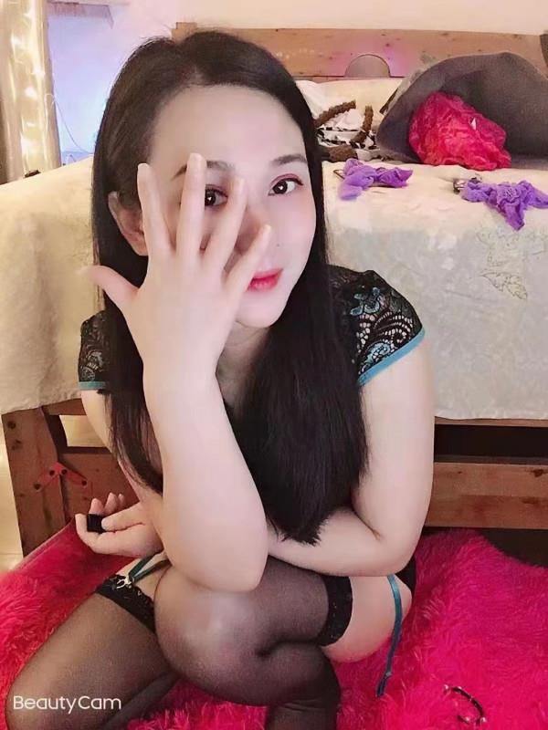 颜值小骚妇 第2张