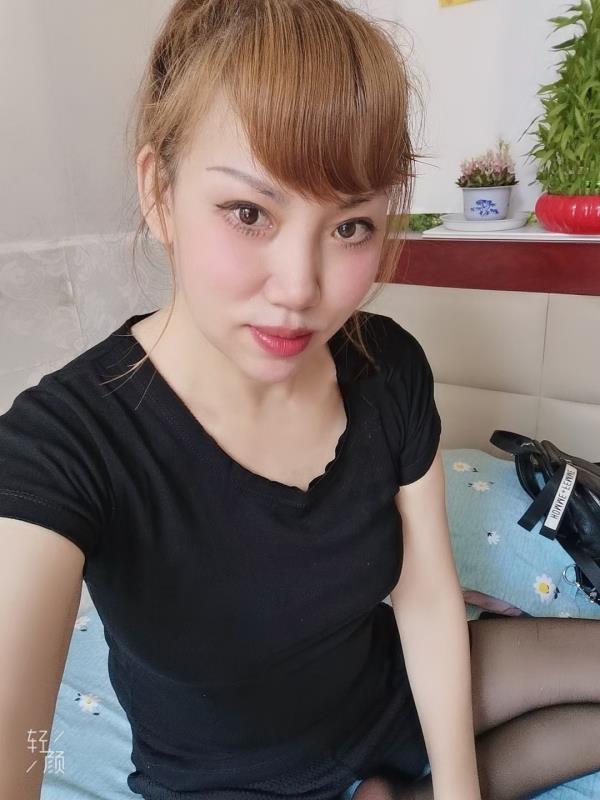 张贵庄附近姐姐 第1张