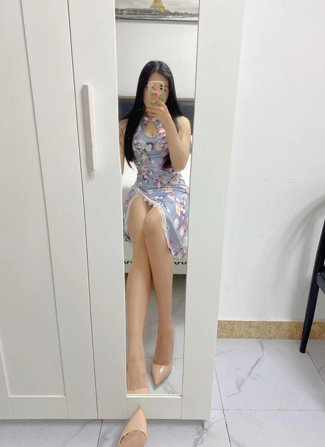 170颜值美腿小姐姐 第1张