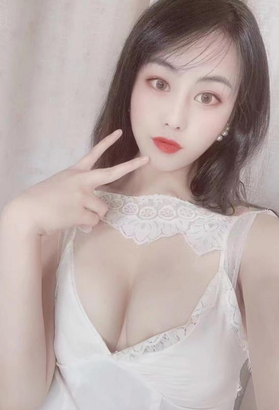 世嘉君座小悦悦 第1张