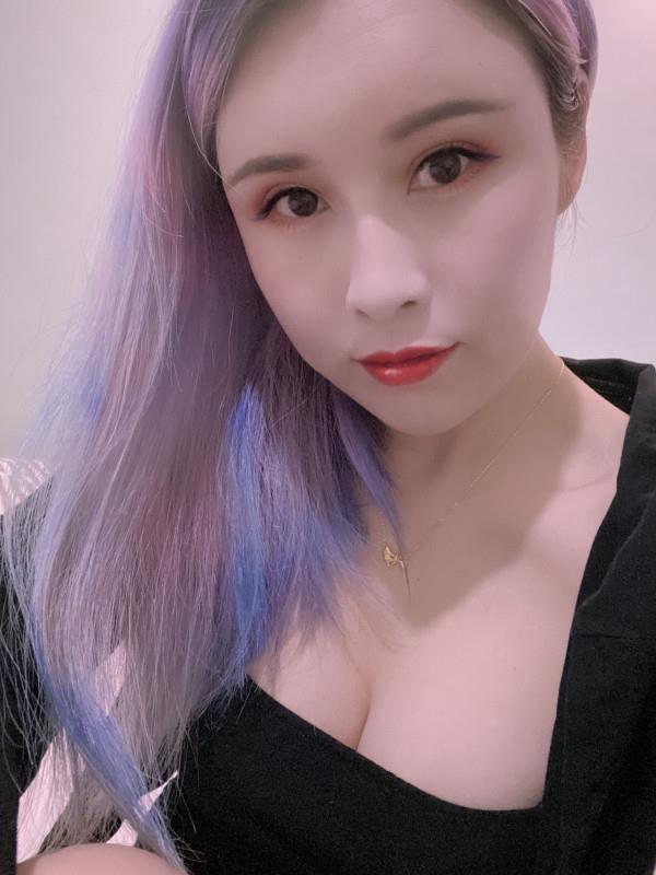 龙华共和莹宝白嫩妹妹 第3张