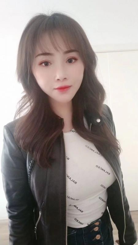 宋家庄大奶美女 第2张