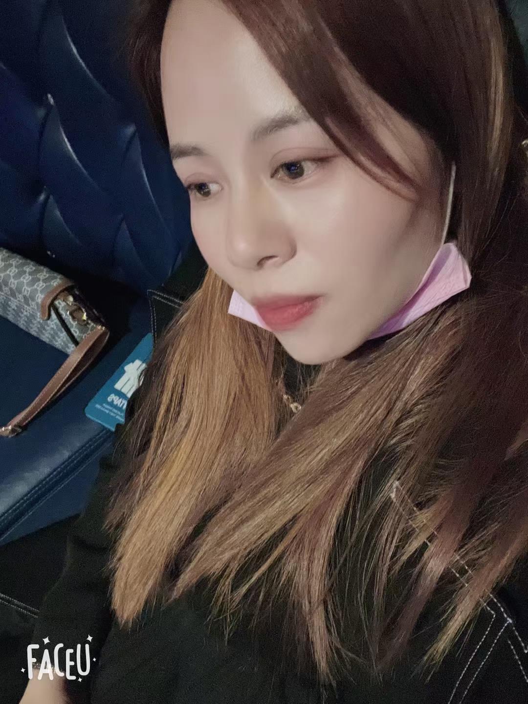 张家边气质少妇 第1张