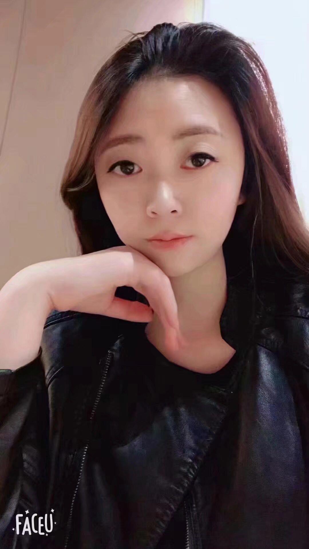 立水桥长腿虎牙妹 第2张