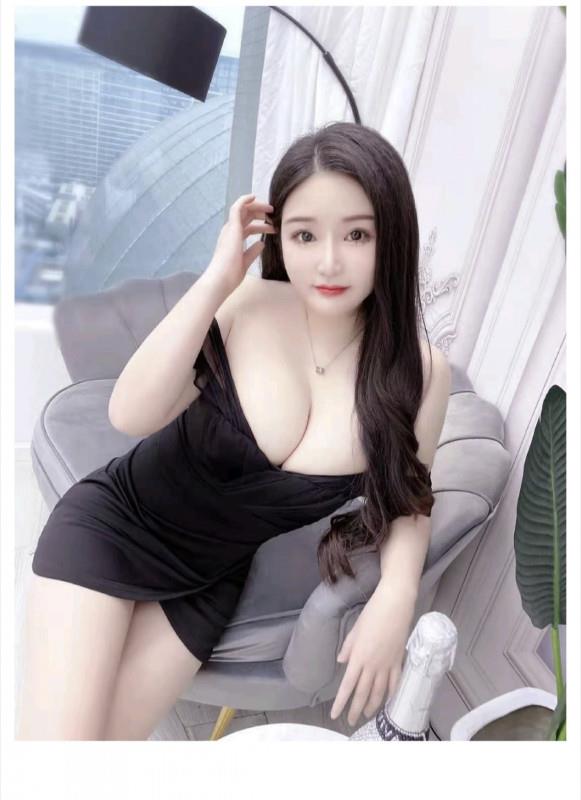 金牛区大奶妹 第2张