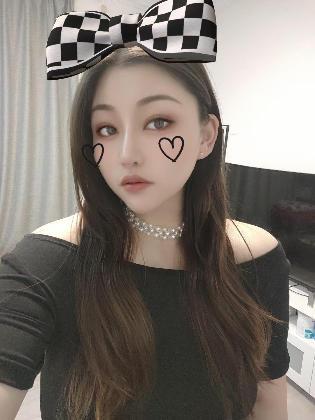 馒头穴美女 第1张